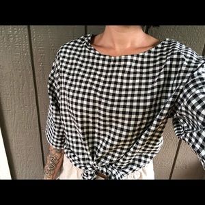 Gingham blouse size small